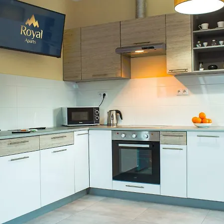 Zakopianska By Royal Aparts דירה *