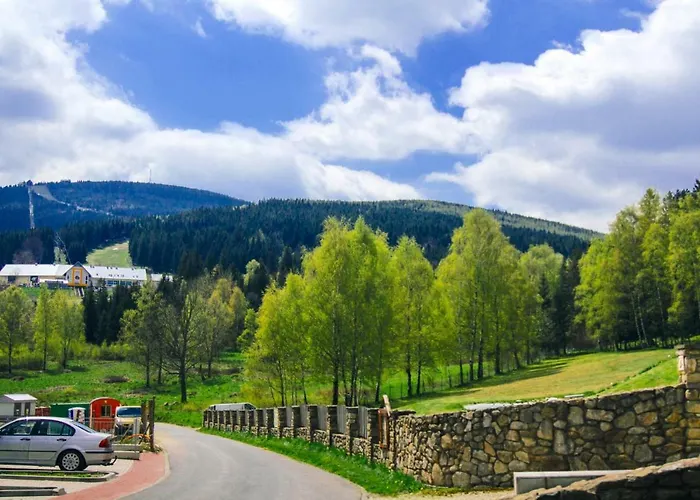 Апартаменты Zakopianska By Royal Aparts