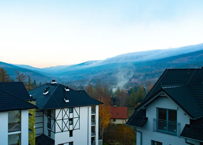 Апартаменты Zakopianska By Royal Aparts